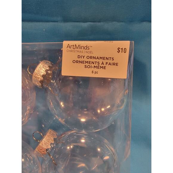 Artminds Clear Plastic Christmas Ornaments 3 inch Disc 6 Pc New In Package - Picture 3 of 7